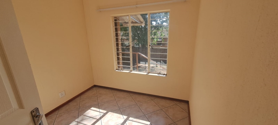 To Let 3 Bedroom Property for Rent in Cashan North West